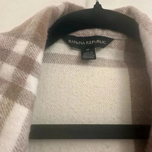 Banana Republic Fleece oversized  sweater - Picture 5 of 6